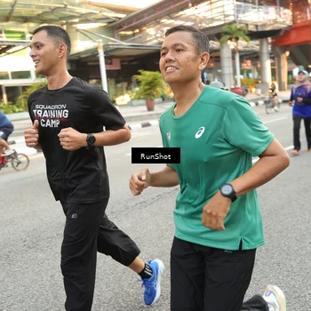 Runner Photo 4668359