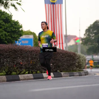 Runner Photo 4668365