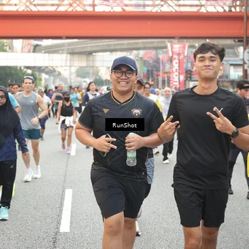 Runner Photo 4668368