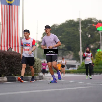 Runner Photo 4668386