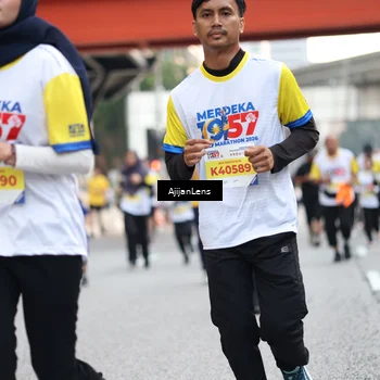 Runner Photo 4668399