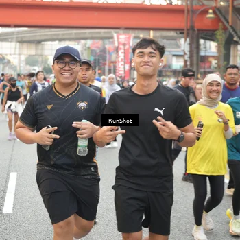 Runner Photo 4668417
