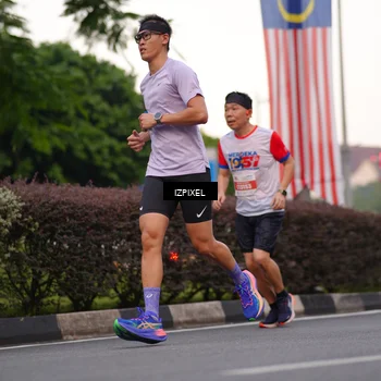 Runner Photo 4668431