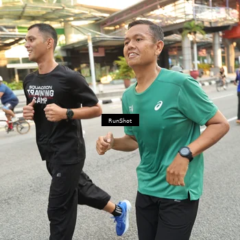 Runner Photo 4668451