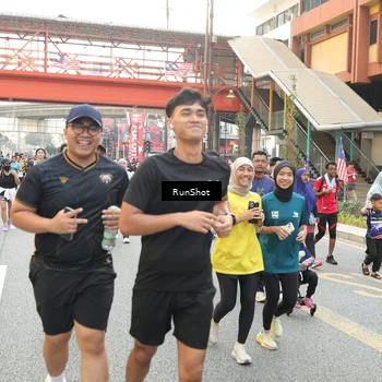 Runner Photo 4668453