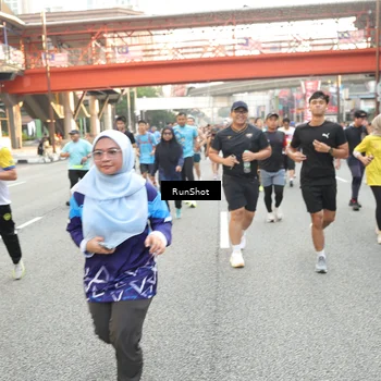 Runner Photo 4668454