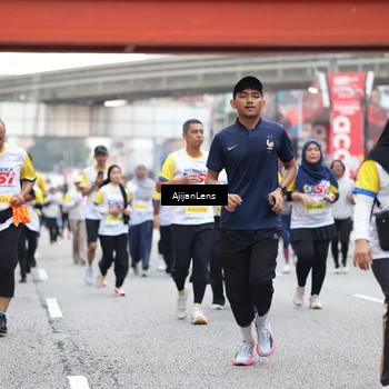 Runner Photo 4668489