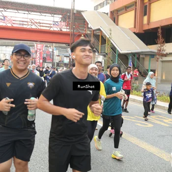 Runner Photo 4668537