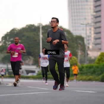 Runner Photo 4668596