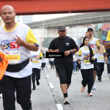 Runner Photo 4668615