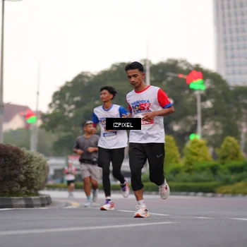 Runner Photo 4668624