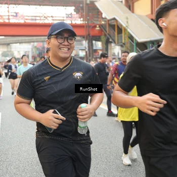 Runner Photo 4668640