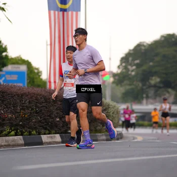 Runner Photo 4668695