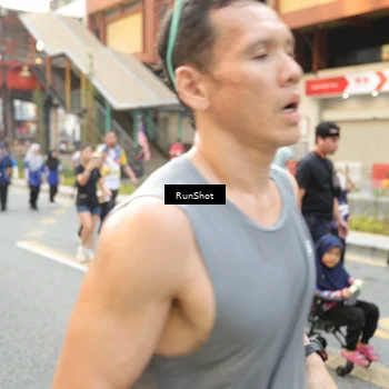 Runner Photo 4668696