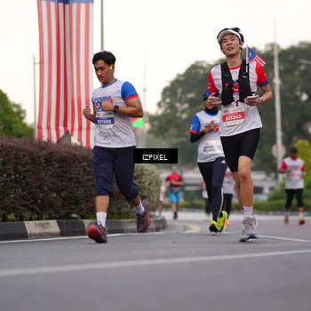 Runner Photo 4668740