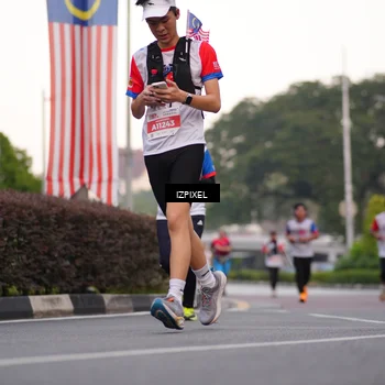 Runner Photo 4668753