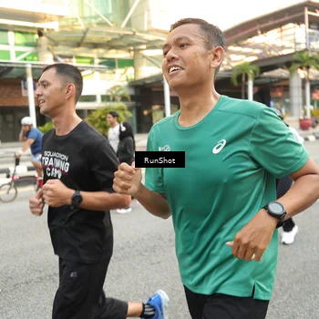Runner Photo 4668761