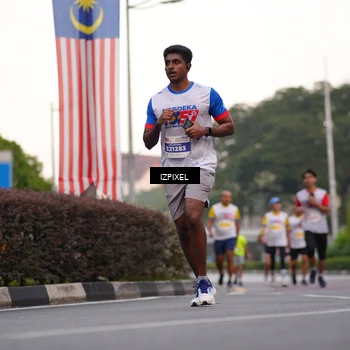 Runner Photo 4668987