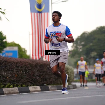 Runner Photo 4669006