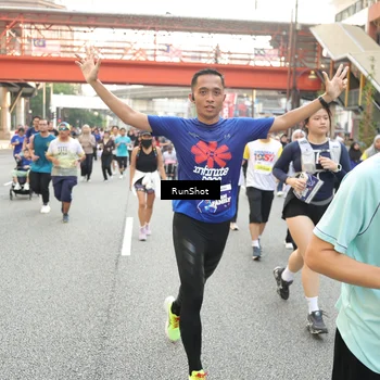 Runner Photo 4669011