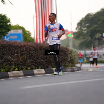 Runner Photo 4669074