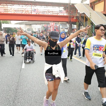 Runner Photo 4669093