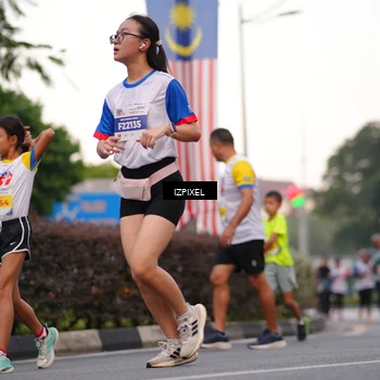 Runner Photo 4669115