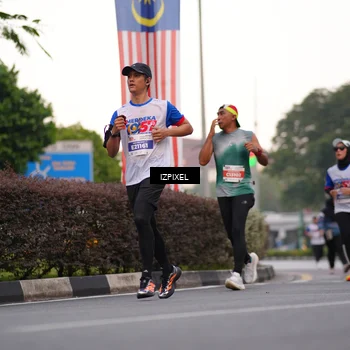Runner Photo 4669167