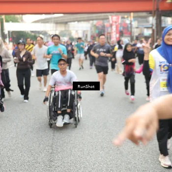 Runner Photo 4669190