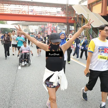 Runner Photo 4669195