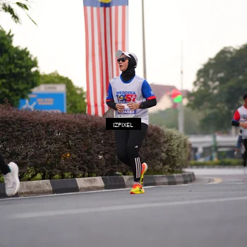 Runner Photo 4669214