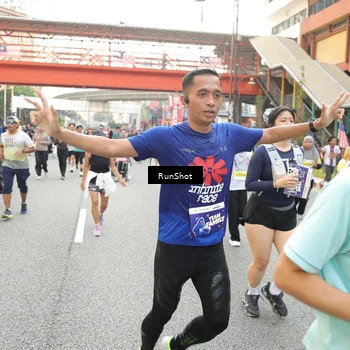 Runner Photo 4669240