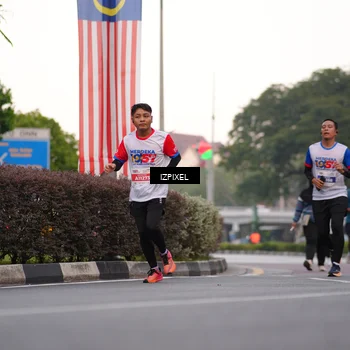 Runner Photo 4669277