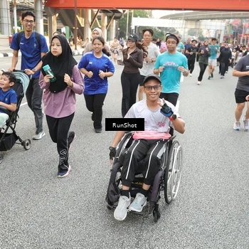 Runner Photo 4669310