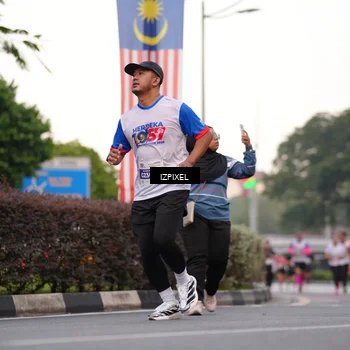 Runner Photo 4669371