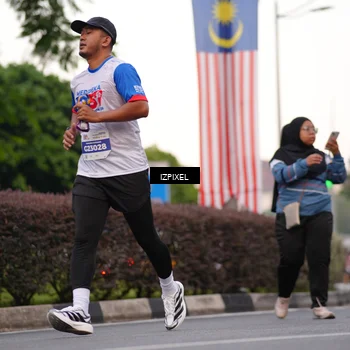 Runner Photo 4669403