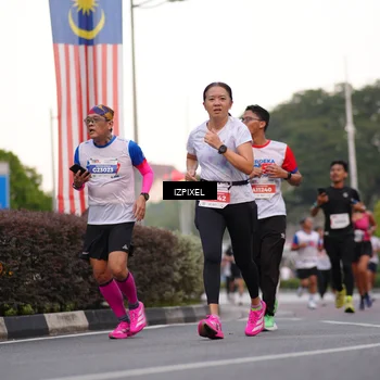 Runner Photo 4669421
