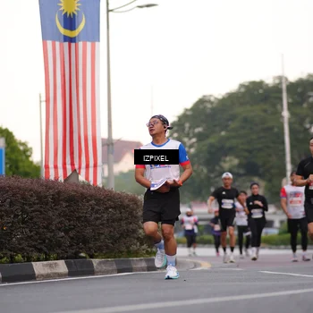 Runner Photo 4669463