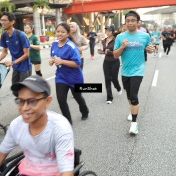 Runner Photo 4669522
