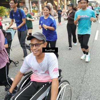 Runner Photo 4669587