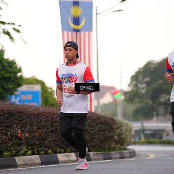 Runner Photo 4669595