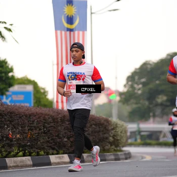 Runner Photo 4669602