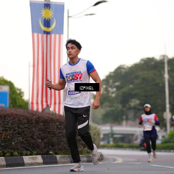 Runner Photo 4669630