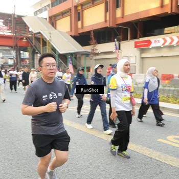 Runner Photo 4669683