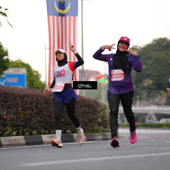 Runner Photo 4669705
