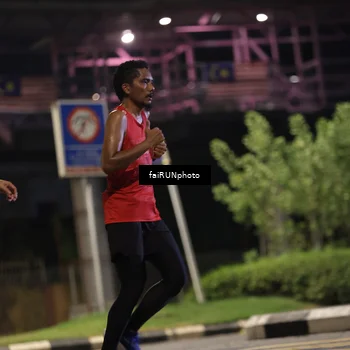 Runner Photo 4669714