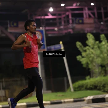 Runner Photo 4669736