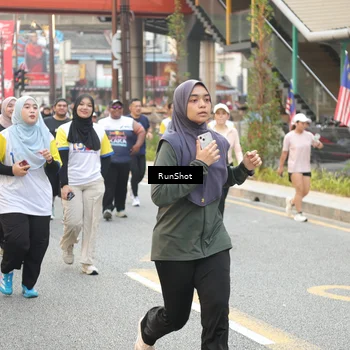 Runner Photo 4669794