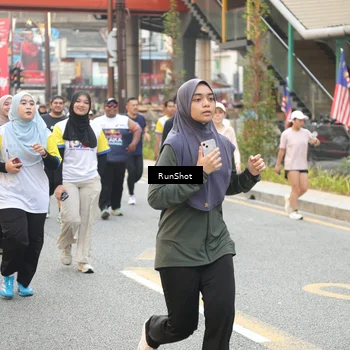 Runner Photo 4669811