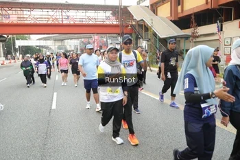 Runner Photo 4669856